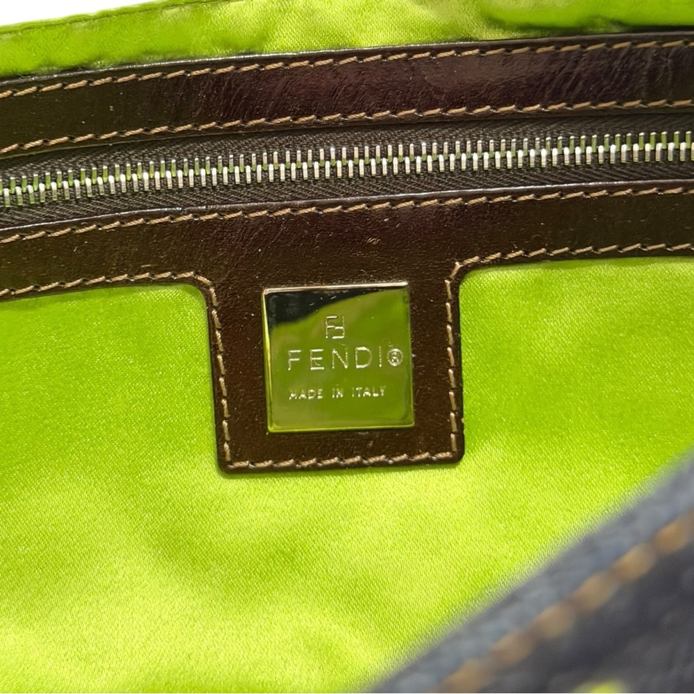 Vintage Fendi Daisy Embroidered Denim Baguette Flower Mesh Appliqué Y2K Bag - Picture 14 of 16